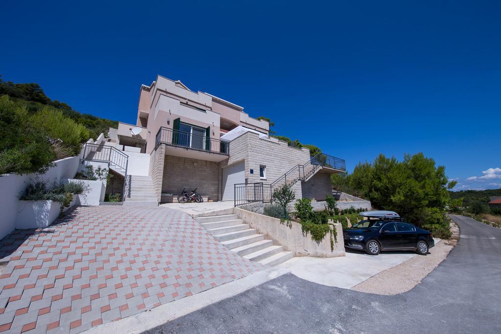 Lastovo Apartments Ladesta מראה חיצוני תמונה