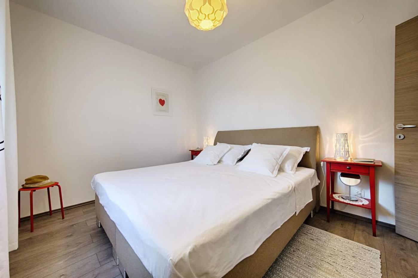 Lastovo Apartments Ladesta מראה חיצוני תמונה
