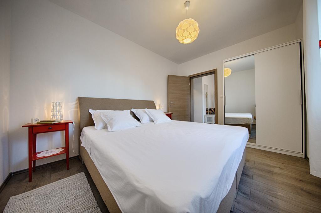 Lastovo Apartments Ladesta מראה חיצוני תמונה