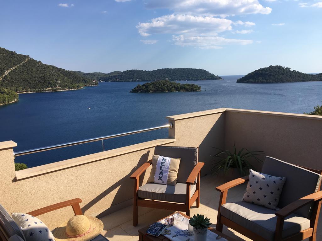Lastovo Apartments Ladesta מראה חיצוני תמונה