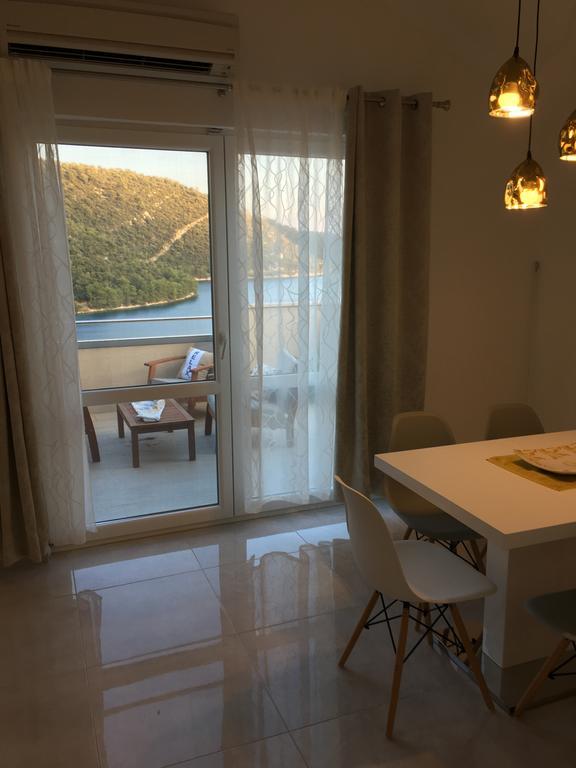 Lastovo Apartments Ladesta מראה חיצוני תמונה