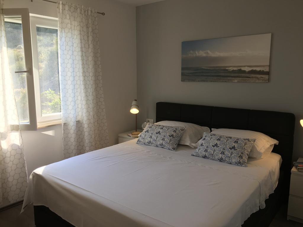 Lastovo Apartments Ladesta מראה חיצוני תמונה
