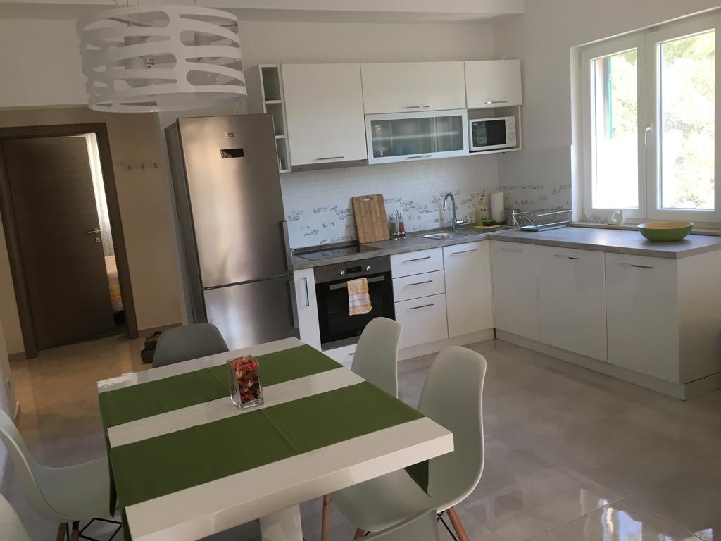 Lastovo Apartments Ladesta מראה חיצוני תמונה