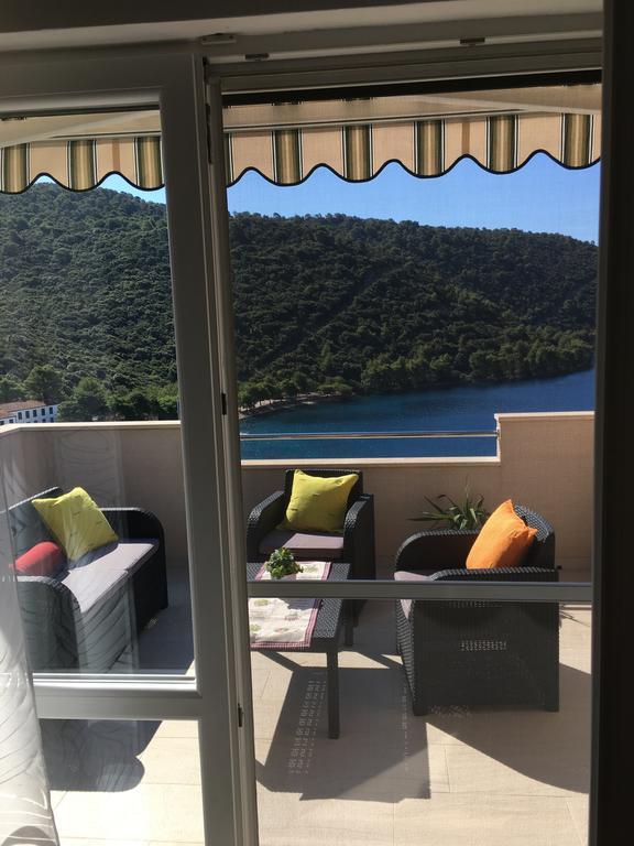 Lastovo Apartments Ladesta מראה חיצוני תמונה