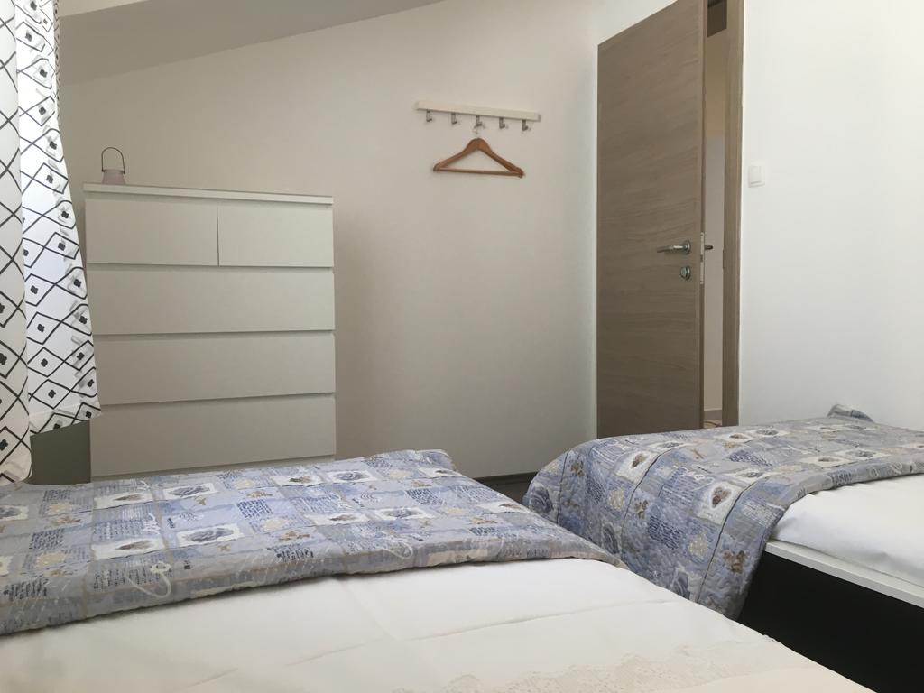 Lastovo Apartments Ladesta מראה חיצוני תמונה